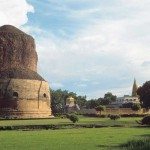 DhamekStupa